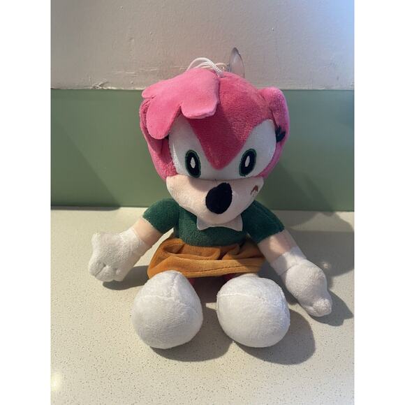 Classic Sonic The Hedgehog Amy 8" Plush Hedgehog Toy - Picture 1 of 5